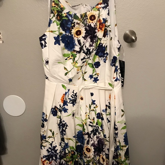NWT Leslie Fay Dress Size 14 - Picture 1 of 2